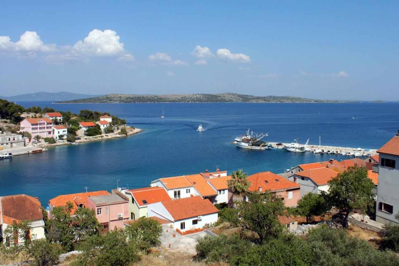 Apartments With A Parking Space Sali, Dugi Otok - 8136 ภายนอก รูปภาพ
