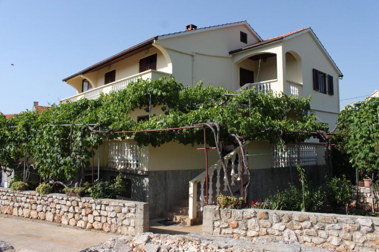 Apartments With A Parking Space Sali, Dugi Otok - 8136 ภายนอก รูปภาพ