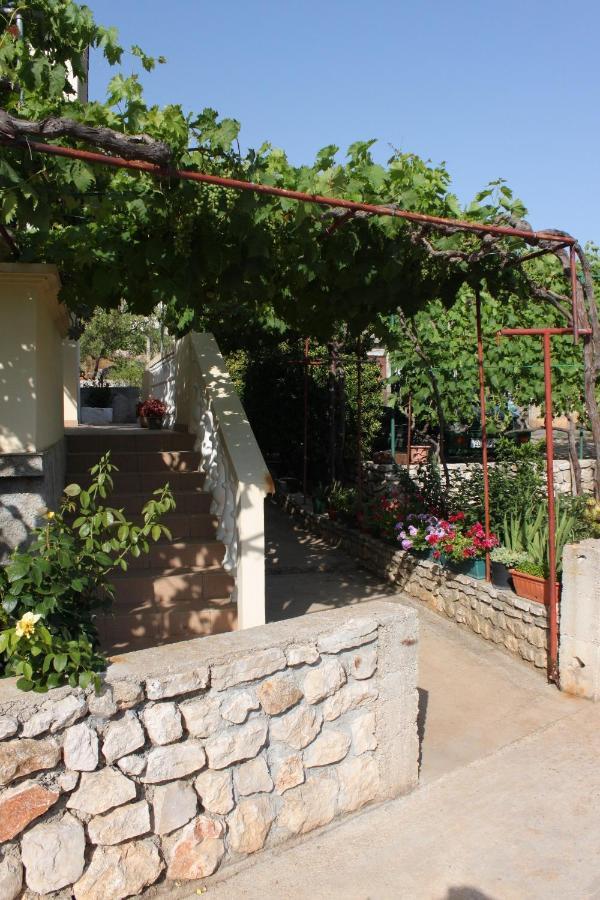 Apartments With A Parking Space Sali, Dugi Otok - 8136 ภายนอก รูปภาพ