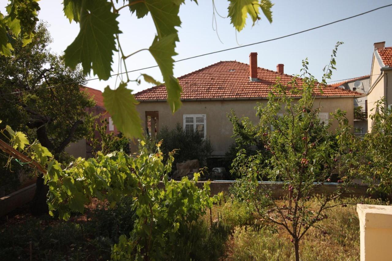 Apartments With A Parking Space Sali, Dugi Otok - 8136 ภายนอก รูปภาพ