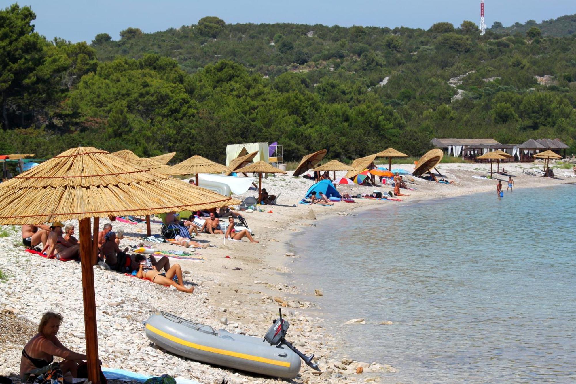 Apartments With A Parking Space Sali, Dugi Otok - 8136 ภายนอก รูปภาพ